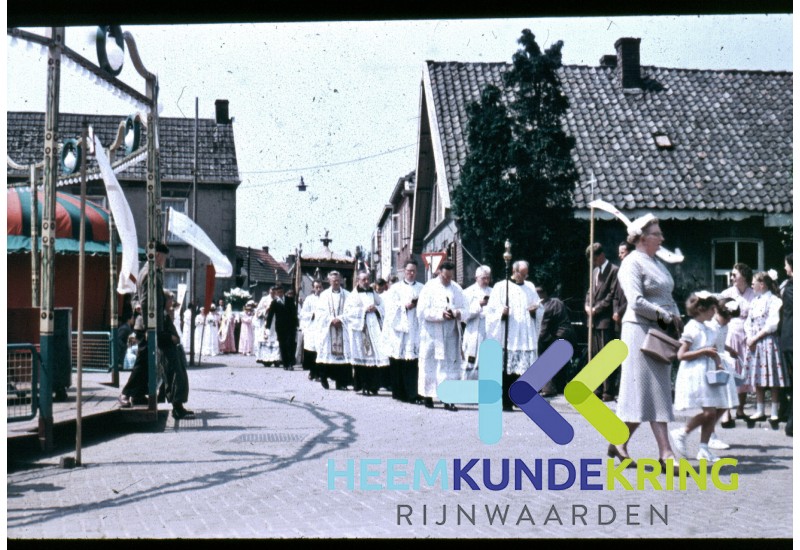 Processie Lobith 1957 Coll. G.B.Janssen (5)